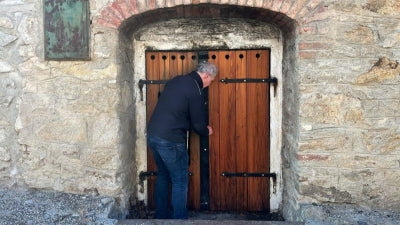 Perfectly Aged Gruner from Sonntag Geschlossen 2003-2019