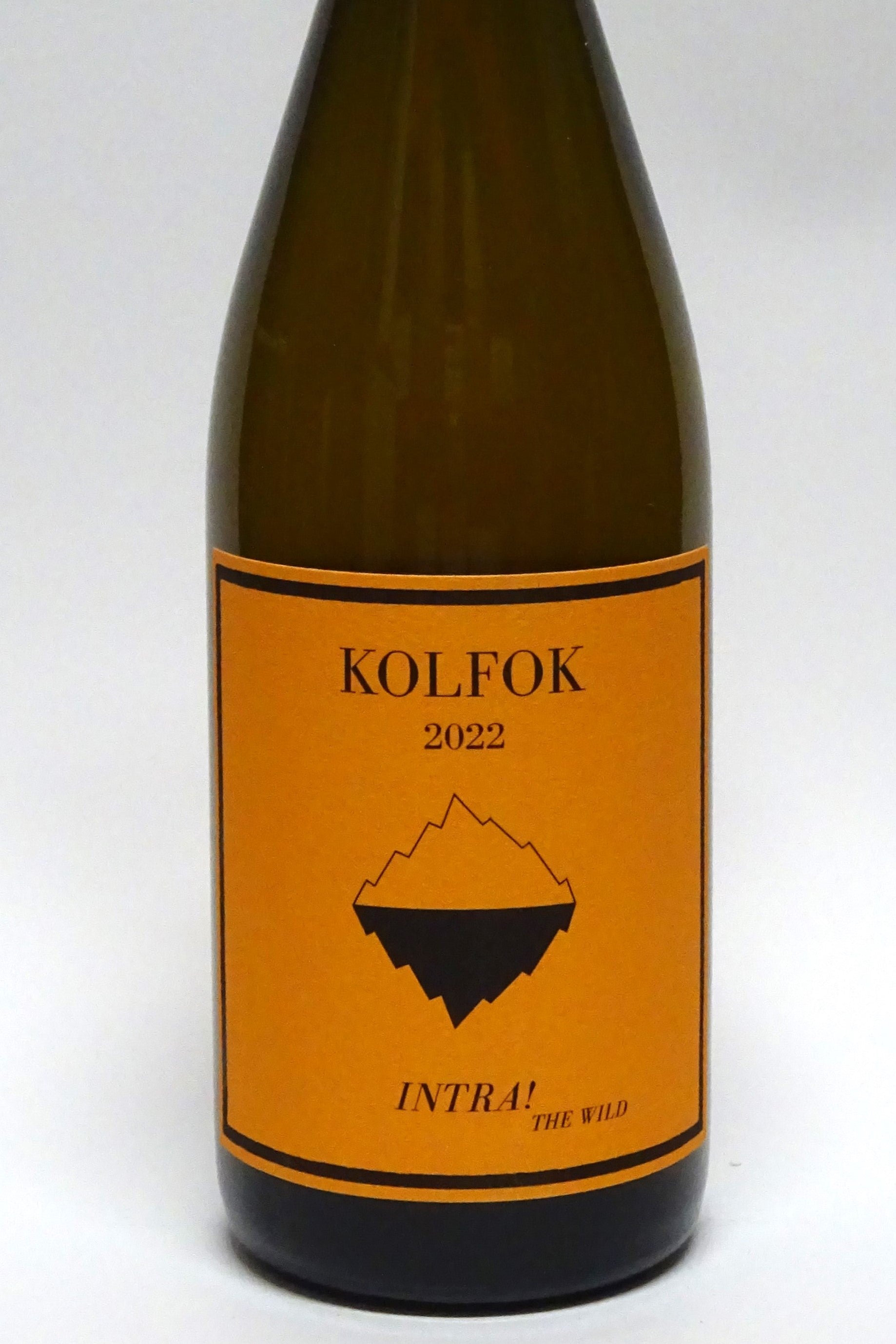 Kolfok 22 Intra! The Wild White